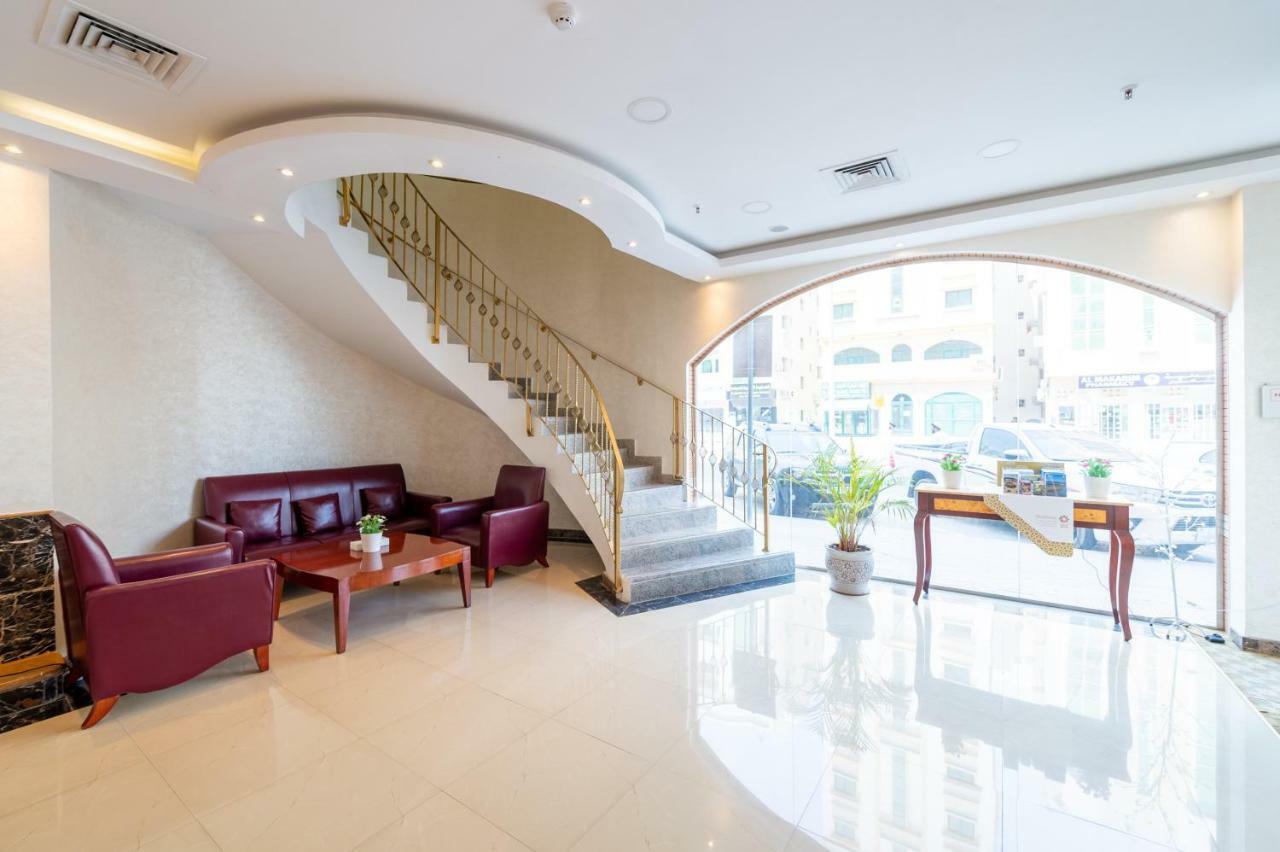 Ruwi Hotel Apartments, Шарджа Екстериор снимка